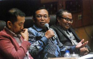 Dialektika Demokrasi "Menelisik Untung Rugi Tapera"