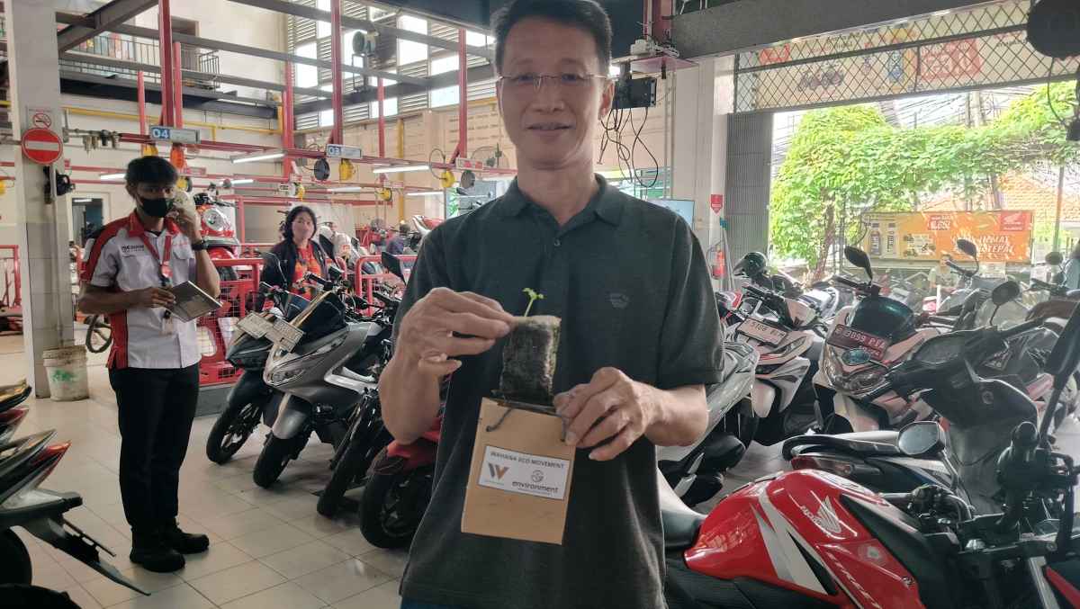 Peduli Lingkungan, Rawat Motor Honda Dapat Bibit Tanaman Gratis Peduli Lingkungan, Rawat Motor Honda Dapat Bibit Tanaman Gratis