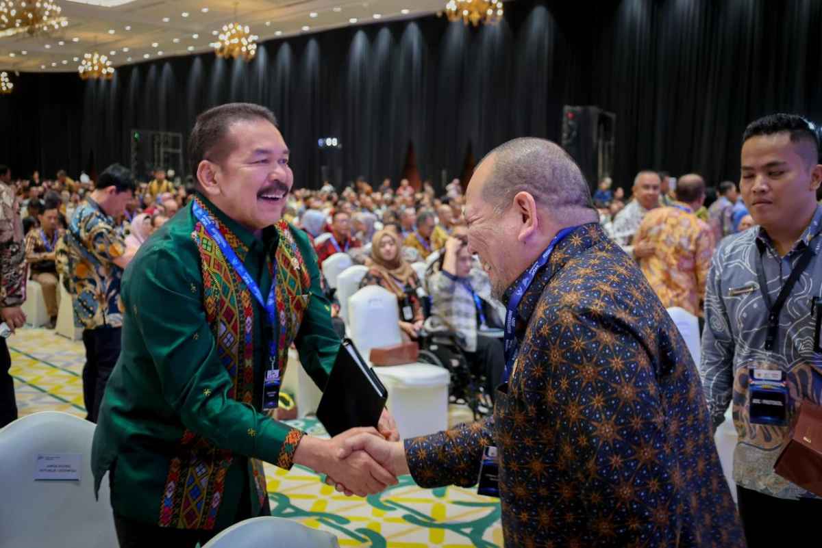 Anomali Cuaca, Ketua DPD RI Minta Pemda Segera Bersinergi Dengan BRIN dan BMKG Anomali Cuaca, Ketua DPD RI Minta Pemda Segera Bersinergi Dengan BRIN dan BMKG