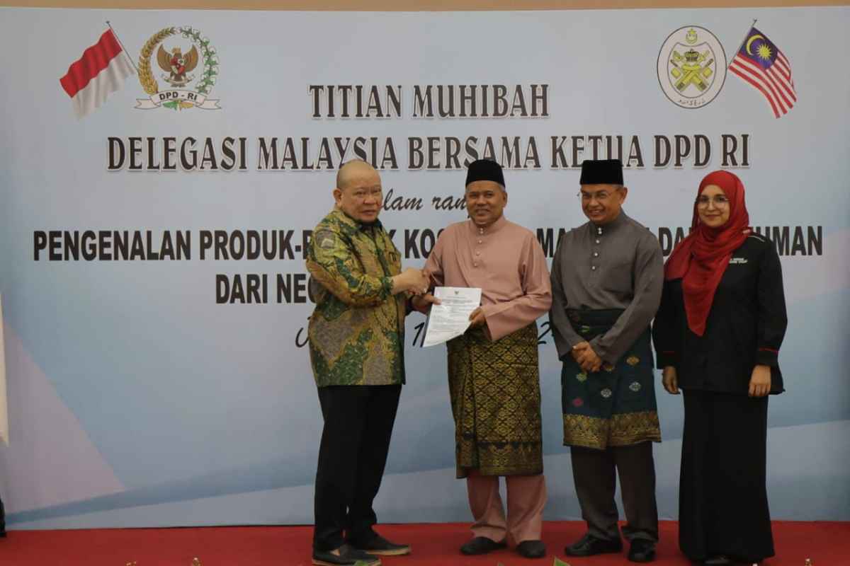 Terima Delegasi Trengganu, Ketua DPD RI Dorong Pengembangan UMKM Indonesia dan Malaysia Terima Delegasi Trengganu, Ketua DPD RI Dorong Pengembangan UMKM Indonesia dan Malaysia