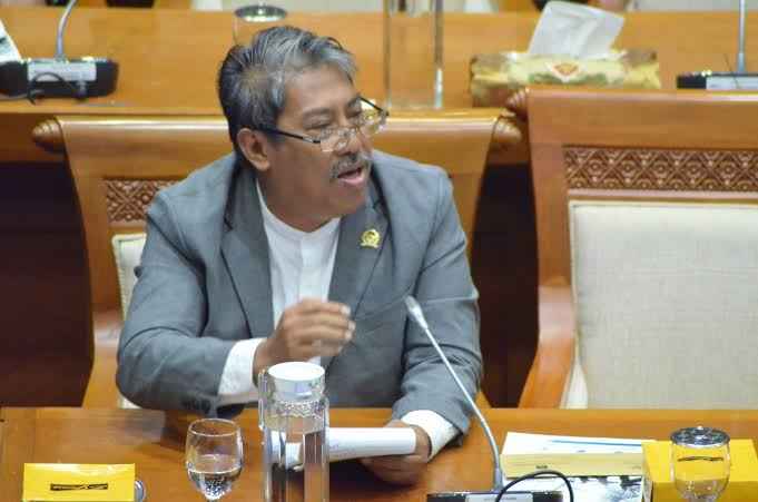 DPR Soroti Putusan PTUN Jakarta Terkait Dugaan Lolosnya Lima IUP Nikel Bodong