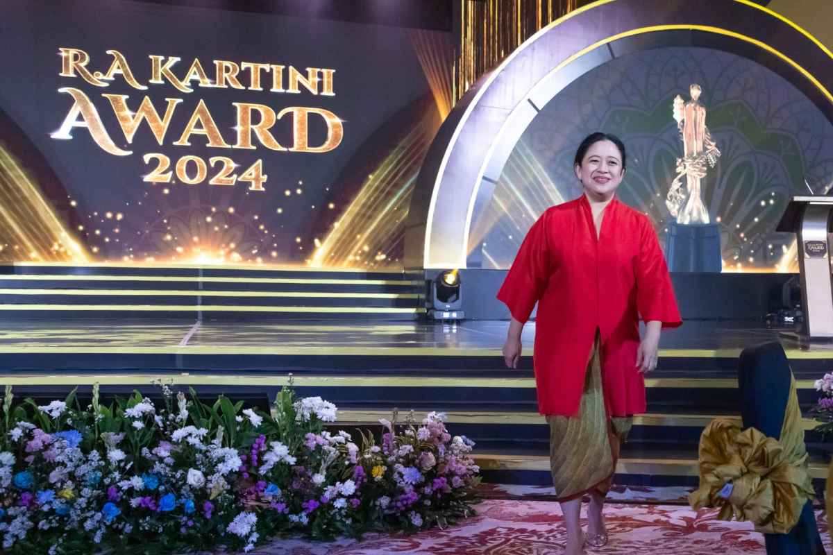 Dianugerahi ‘Kartini Award’, Puan Tekankan Pentingnya ‘Woman Support Woman’ Dianugerahi ‘Kartini Award’, Puan Tekankan Pentingnya ‘Woman Support Woman’