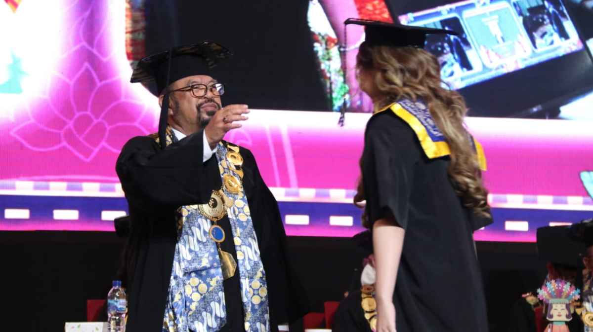 Ajak Alumni UMN Ciptakan Inovasi Pada Dunia Industri Lewat Optimalisasi AI Ajak Alumni UMN Ciptakan Inovasi Pada Dunia Industri Lewat Optimalisasi AI