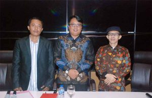 Diskusi Dialektika Demokrasi Dengan Tema “Aspirasi Parlemen untuk Pilkada Serentak Berkualitas”