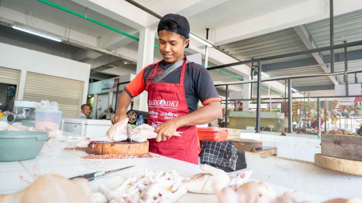 Wujudkan Kinerja Berkelanjutan, Bank DKI: Kredit UMKM Melesat 22,78 Persen Pada Kuartal II 2024 Wujudkan Kinerja Berkelanjutan, Bank DKI: Kredit UMKM Melesat 22,78 Persen Pada Kuartal II 2024
