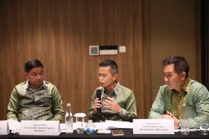 Veeam Cyber Secure Hadirkan Solusi Resiliensi Data di Indonesia (Kiri-Kanan): Andreas Kagawa, Country Manager, Indonesia, Veeam, Raymond Goh, Vice President, Systems Engineering, APJ, Veaam, Chua Chee Pin, Vice President, Southeast Asia and Korea, Veeam/Foto: Anjasmara
