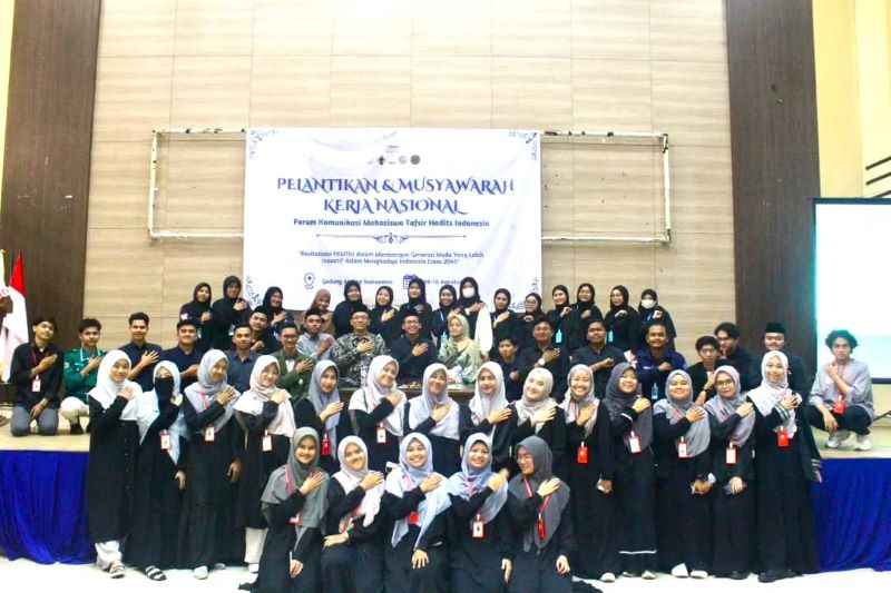 PP FKMTHI Masa Khidmat 2024-2026: Prof. DR Nasaruddin Umar Berharap Ada Gebrakan Baru PP FKMTHI Masa Khidmat 2024-2026: Prof. DR Nasaruddin Umar Berharap Ada Gebrakan Baru