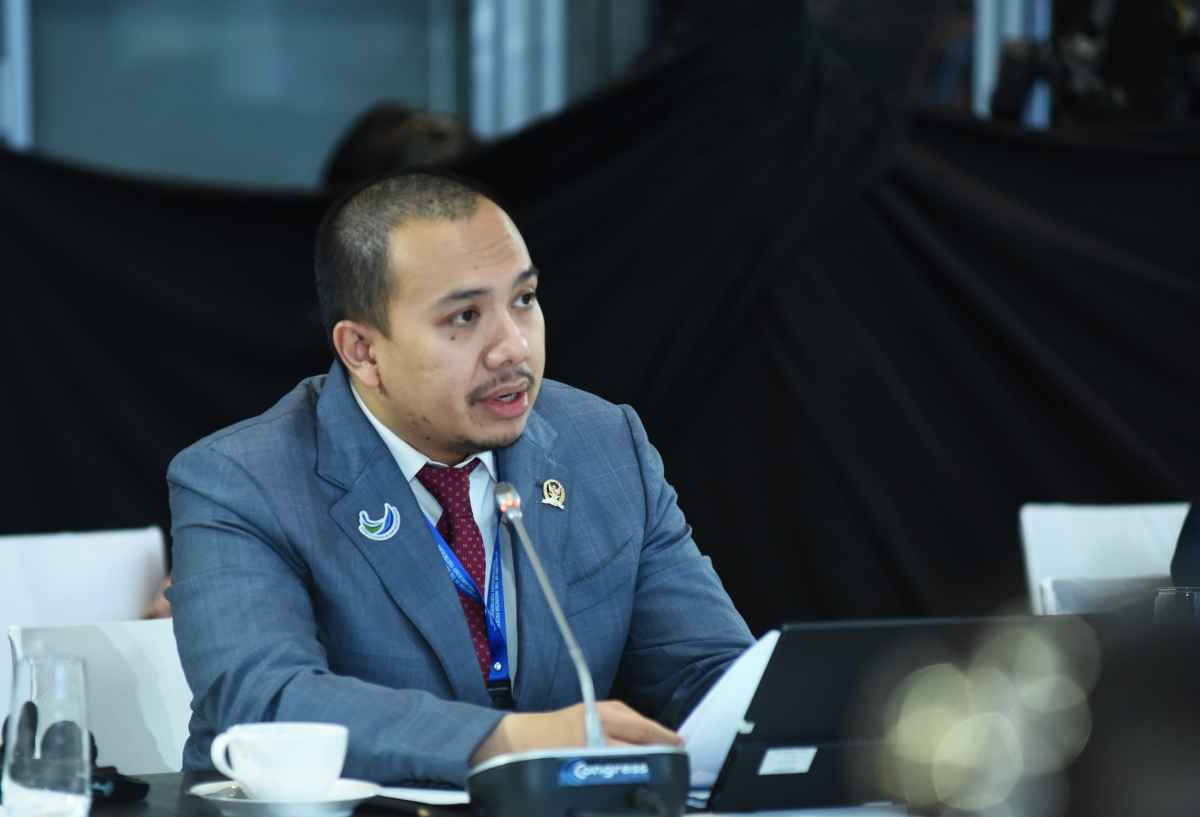 DPR Minta Kedepankan Dialog dan Negosiasi untuk Meredakan Ketegangan Demonstasi DPR Minta Kedepankan Dialog dan Negosiasi untuk Meredakan Ketegangan Demonstasi