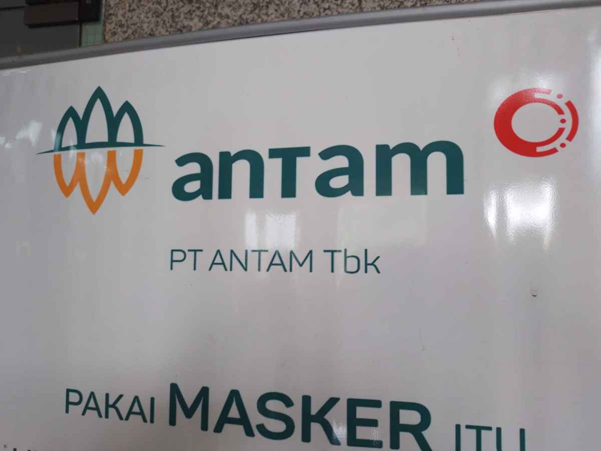 Posisi Harga Emas Antam Hari Ini Rp1,429 juta/Gram
