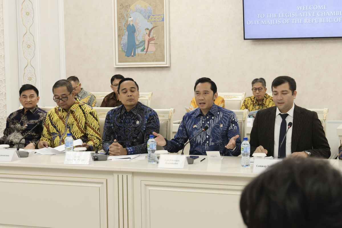 Kunjungan GKSB DPR RI-Parlemen Uzbekistan: Bahas Kemerdekaan Palestina hingga Konektivitas Regional Kunjungan GKSB DPR RI-Parlemen Uzbekistan: Bahas Kemerdekaan Palestina hingga Konektivitas Regional