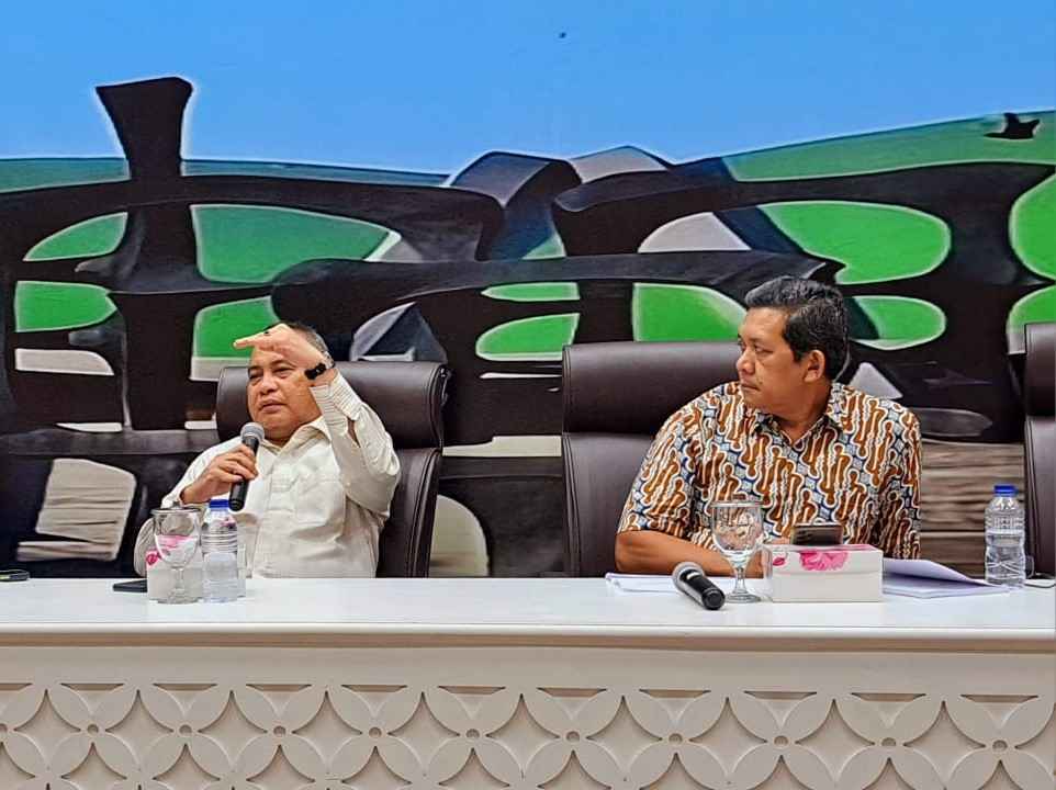 Pansus Haji Masuk Angin, Menag Yaqut Berpotensi Jadi "Penjahat Haji"