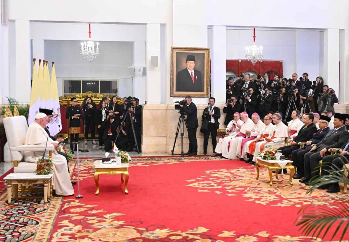Paus Fransiskus Puji Semboyan Bhinneka Tunggal Ika Paus Fransiskus Puji Semboyan Bhinneka Tunggal Ika