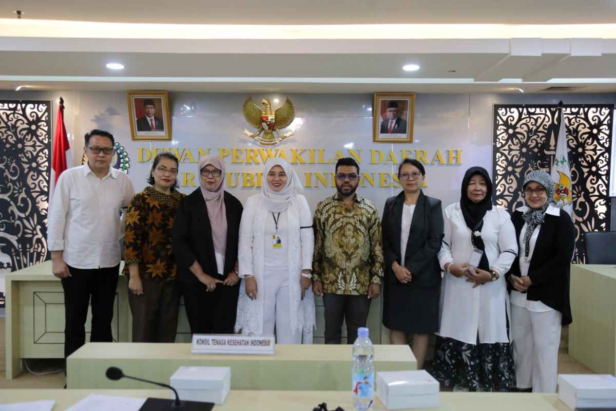 KTKI Ngadu ke Komite III DPR Soal Dugaan Maladministrasi KTKI Ngadu ke Komite III DPR Soal Dugaan Maladministrasi