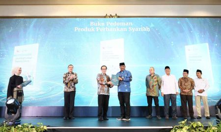 OJK Luncurkan Tiga Pedoman Produk Guna Pacu Industri Perbankan Syariah