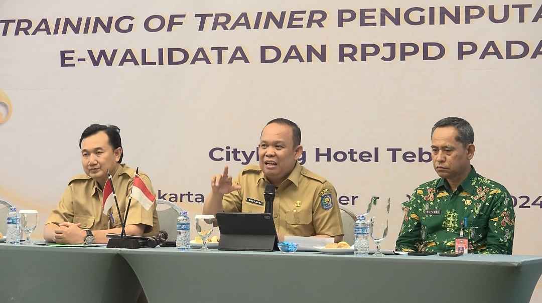 Kemendagri: Pemda Memiliki Peran Penting dalam Pengelolaan Data sebagai Acuan dalam Perencanaan Pembangunan Kemendagri: Pemda Memiliki Peran Penting dalam Pengelolaan Data sebagai Acuan dalam Perencanaan Pembangunan