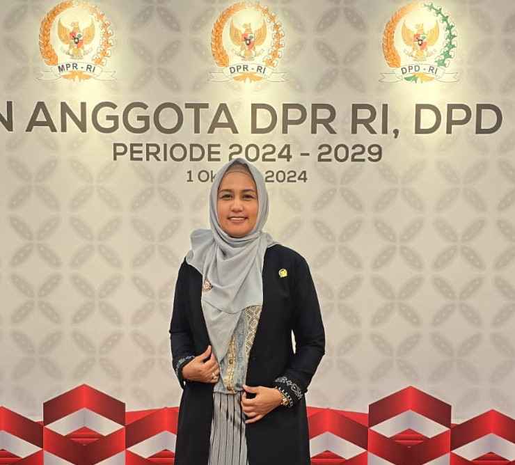 Resmi Jabat Anggota DPR, Karmila Siap Perjuangkan Suara Rakyat Riau