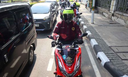 Hati-Hati Gunakan Klakson Saat Macet