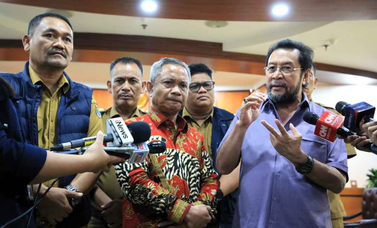 Yorrys Raweyai Terima Aspirasi APDESI Mendukung PSN untuk Percepatan dan Pemerataan Pembangunan Yorrys Raweyai Terima Aspirasi APDESI Mendukung PSN untuk Percepatan dan Pemerataan Pembangunan