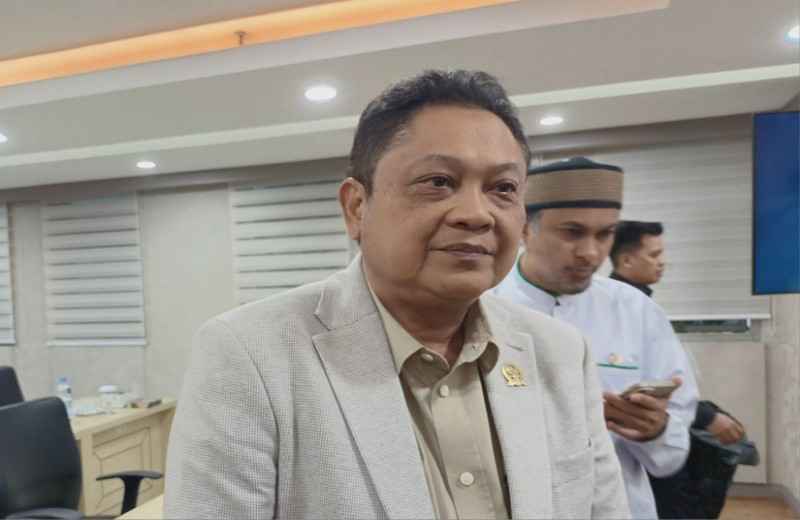 Raker Komite III DPD RI: Senator Rai Mantra Sampaikan Sejumlah Permasalahan Pendidikan Keagamaan Hindu ke Menag Raker Komite III DPD RI: Senator Rai Mantra Sampaikan Sejumlah Permasalahan Pendidikan Keagamaan Hindu ke Menag