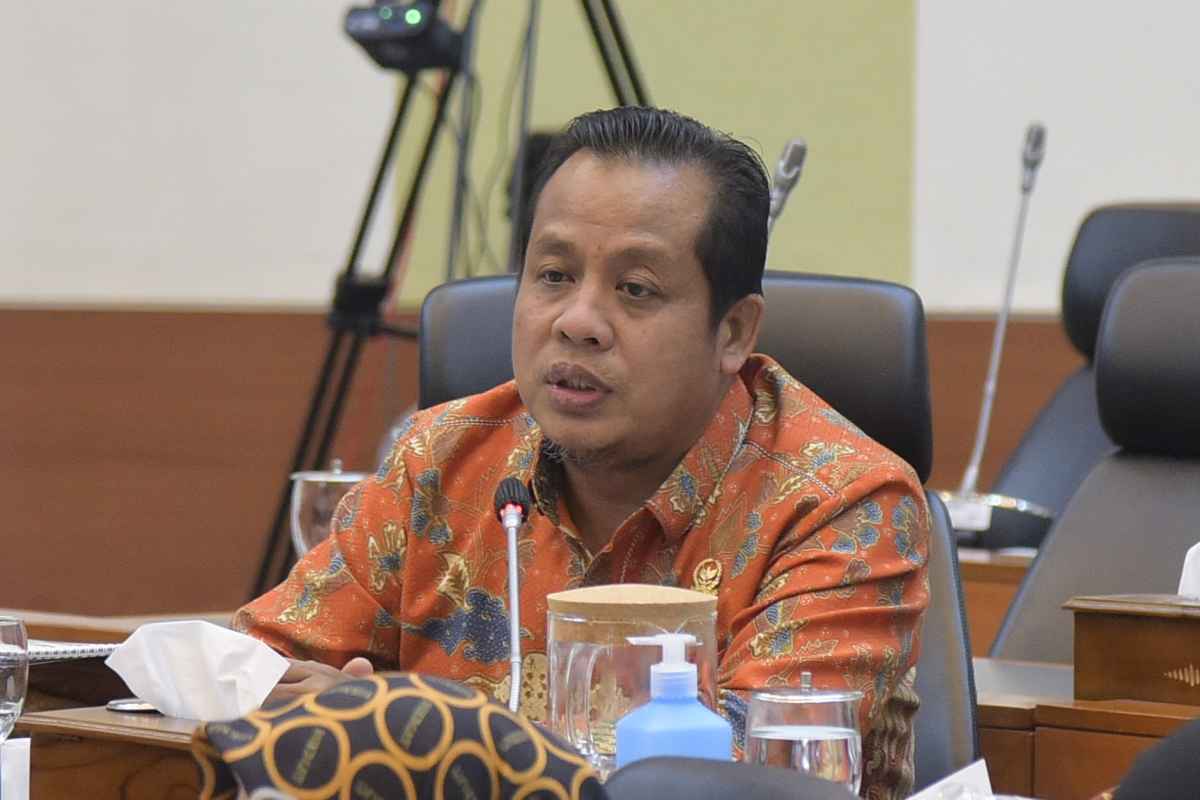 Pangkas Durasi Selama 10 Hari, DPR Berupaya Turunkan Biaya Haji 2025