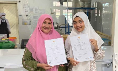 Success Story: Sempat Ditolak, Produk UMKM dari Jawa Timur Tembus Pasar Singapura Setelah Bersertifikat Halal