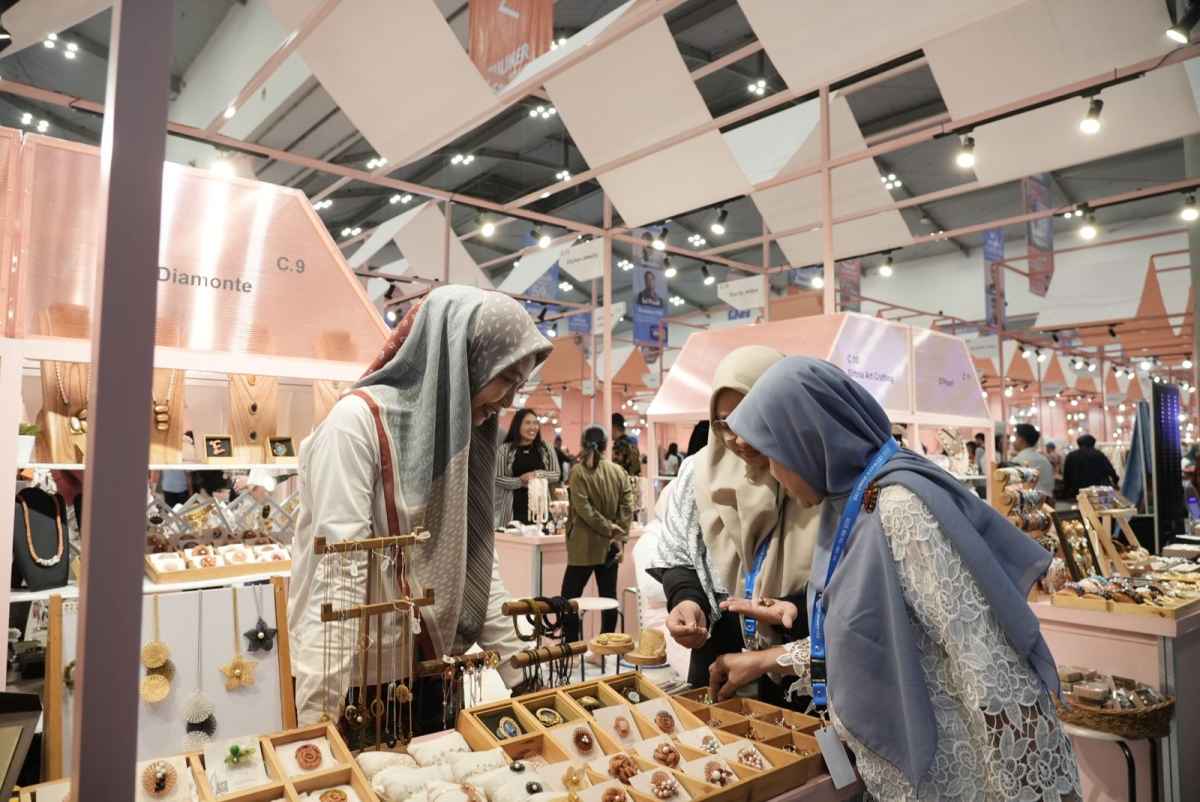 Hingga 2 Februari di ICE BSD, BRI UMKM EXPO(RT) 2025 Tampilkan 1000 UMKM Terbaik Hingga 2 Februari di ICE BSD, BRI UMKM EXPO(RT) 2025 Tampilkan 1000 UMKM Terbaik