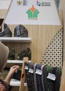 BUMN Dalam INACRAFT 2025, Dorong UMKM Naik Kelas dan Majukan Ekonomi Kreatif Indonesia BUMN Dalam INACRAFT 2025, Dorong UMKM Naik Kelas dan Majukan Ekonomi Kreatif Indonesia