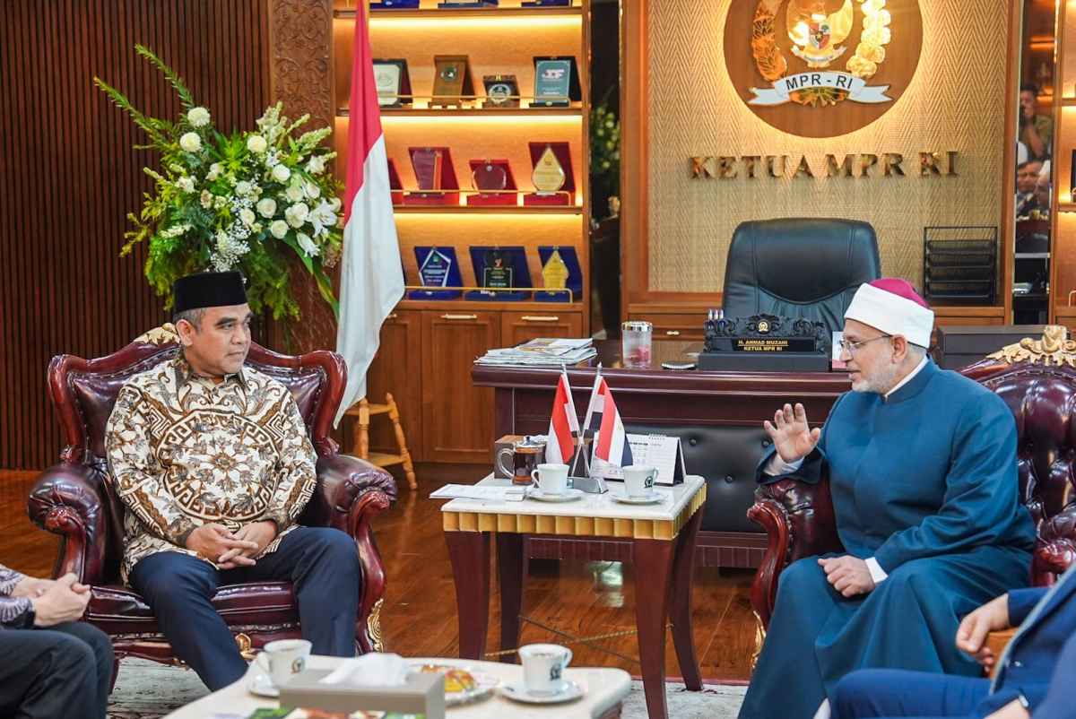 Ketua MPR Bicara Pentingnya Peran Al Azhar Mesir, Alumninya Gus Dur Pernah Jadi Presiden RI Ketua MPR Bicara Pentingnya Peran Al Azhar Mesir, Alumninya Gus Dur Pernah Jadi Presiden RI