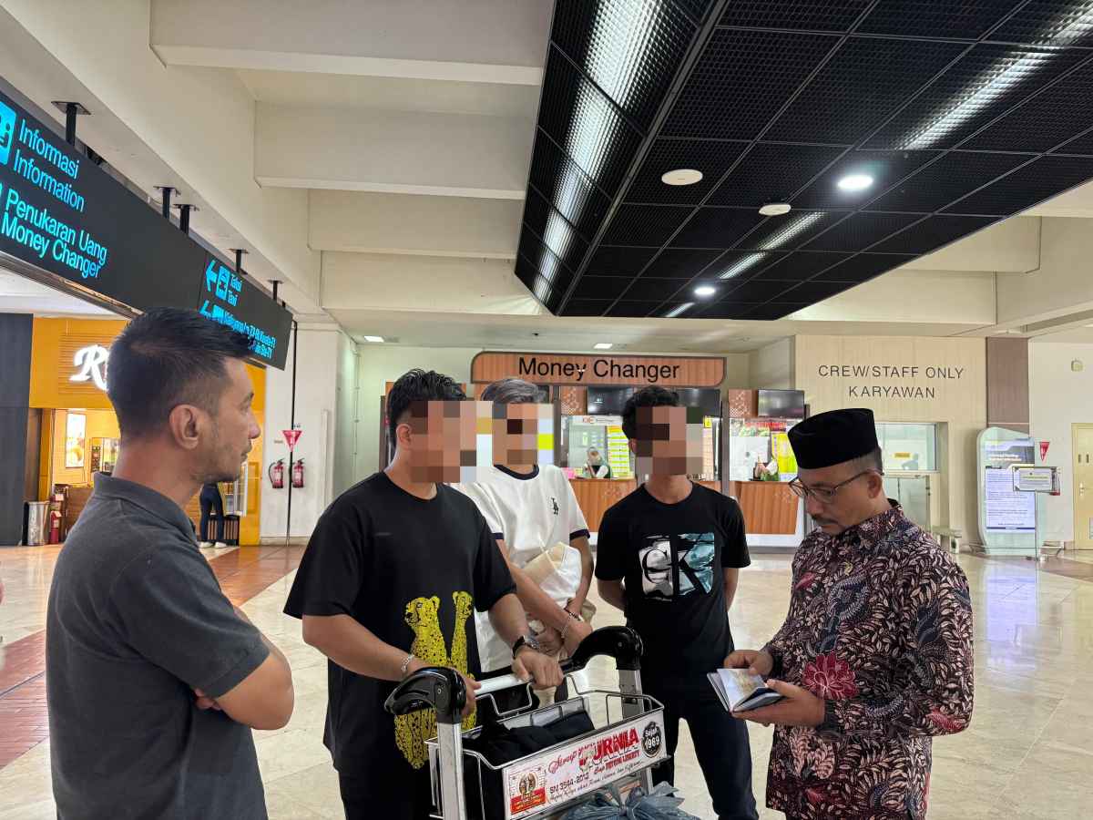 Tiba di Bandara Soetta, Haji Uma Jemput 3 Korban TPPO Asal Aceh 