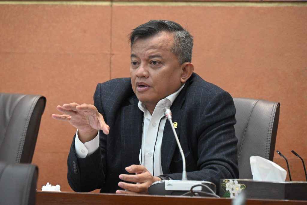 Mulyadi Tegur Kepala BP Batam Soal Dugaan Kapal Tanker Ilegal Pengangkut Minyak 