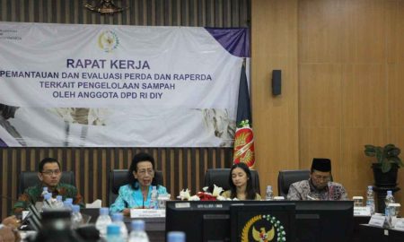 GKR Hemas: Perda Sampah Harus Bisa Jawab Tantangan Sosial dan Ekonomi
