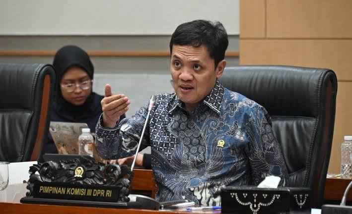 Pembahasan RUU KUHAP Ditunda, Habiburokhman: Fokus Perkuat Partisipasi Publik dan Jamin Keterbukaan Pembahasan RUU KUHAP Ditunda, Habiburokhman: Fokus Perkuat Partisipasi Publik dan Jamin Keterbukaan
