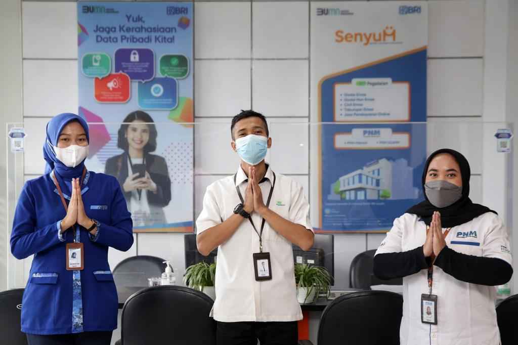Dukung Pemerataan Ekonomi, Holding Ultra Mikro BRI Kucurkan Kredit Untuk 35,4 Juta UMKM dan 182 Juta Nasabah Tabungan Dukung Pemerataan Ekonomi, Holding Ultra Mikro BRI Kucurkan Kredit Untuk 35,4 Juta UMKM dan 182 Juta Nasabah Tabungan