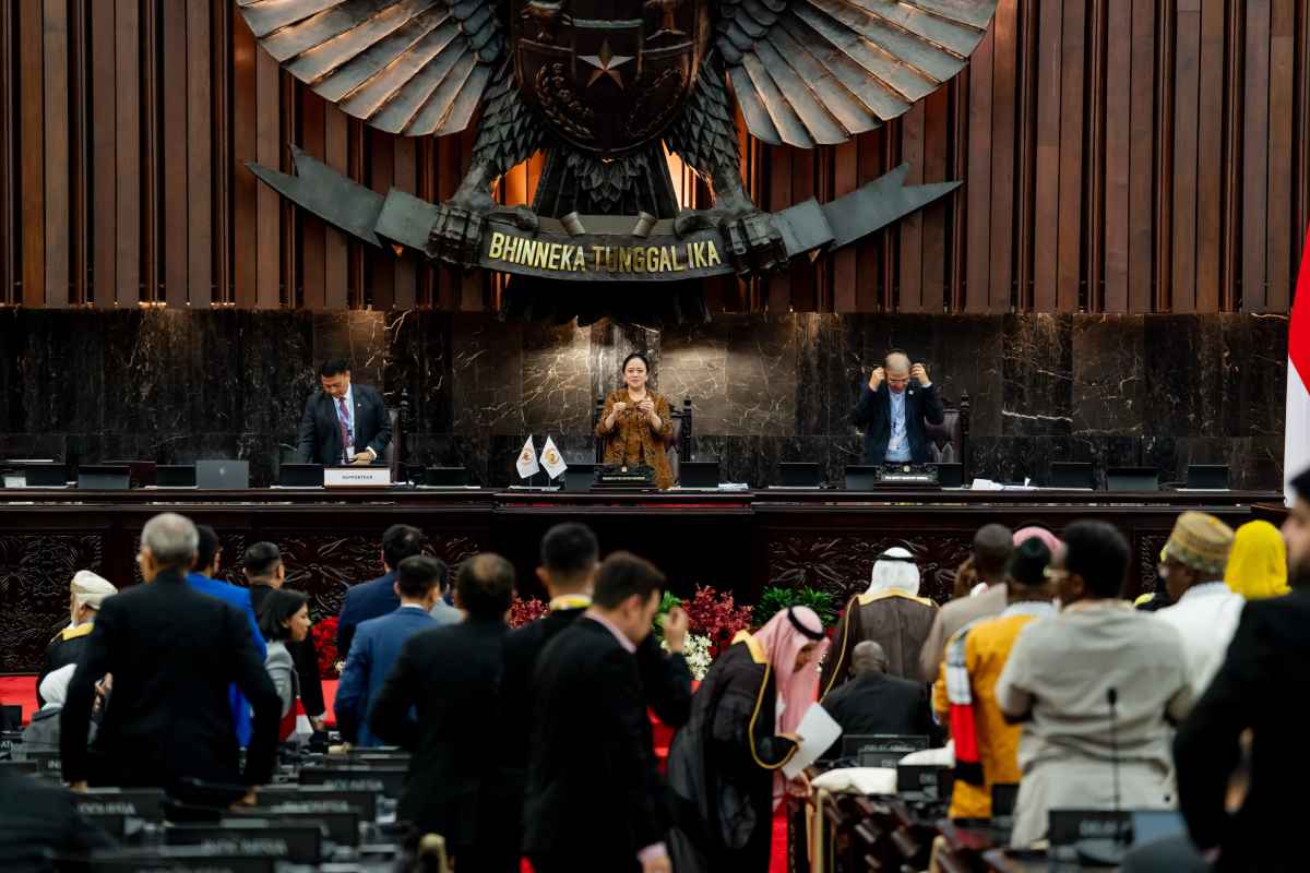 Puan Minta Komisi I DPR Panggil Panglima TNI Buntut Insiden Ledakan Amunisi yang Tewaskan Warga Sipil Puan Minta Komisi I DPR Panggil Panglima TNI Buntut Insiden Ledakan Amunisi yang Tewaskan Warga Sipil