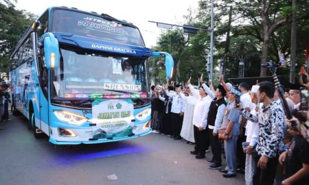 Kloter 35 JKG Kota Serang, Wagub Banten Minta Jamaah Haji Lansia Diperhatikan