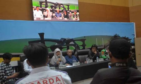Diskusi Forum Legislasi Tema: “Efisiensi RUU Transportasi Online "