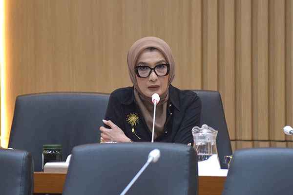 99 Jemaah Haji Terserang Pneumonia, Arzeti Harap Perketat Protokol Kesehatan 99 Jemaah Haji Terserang Pneumonia, Arzeti Harap Perketat Protokol Kesehatan