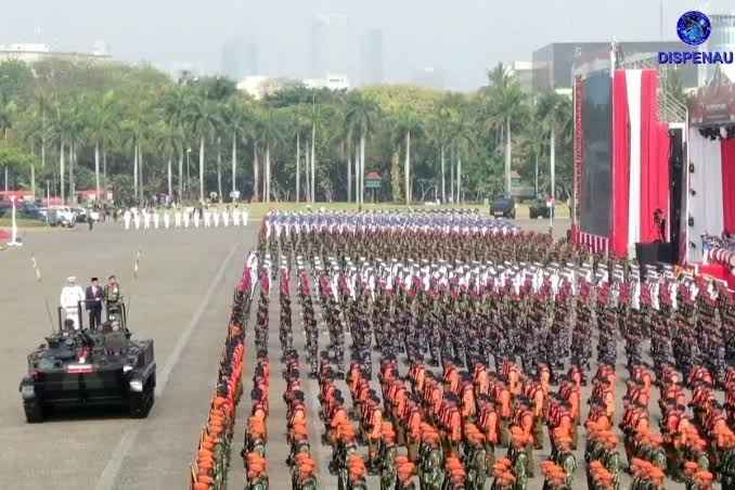 Koalisi Masyarakat Sipil: 21 Mei 98 dari Kejatuhan Otoritarianisme Menuju Kebangkitan Militerisme? Koalisi Masyarakat Sipil: 21 Mei 98 dari Kejatuhan Otoritarianisme Menuju Kebangkitan Militerisme?
