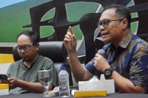 Dialektika Demokrasi Tema 'Mitigasi Geopolitik Indonesia Menghadapi Dampak Perang India-Pakistan'