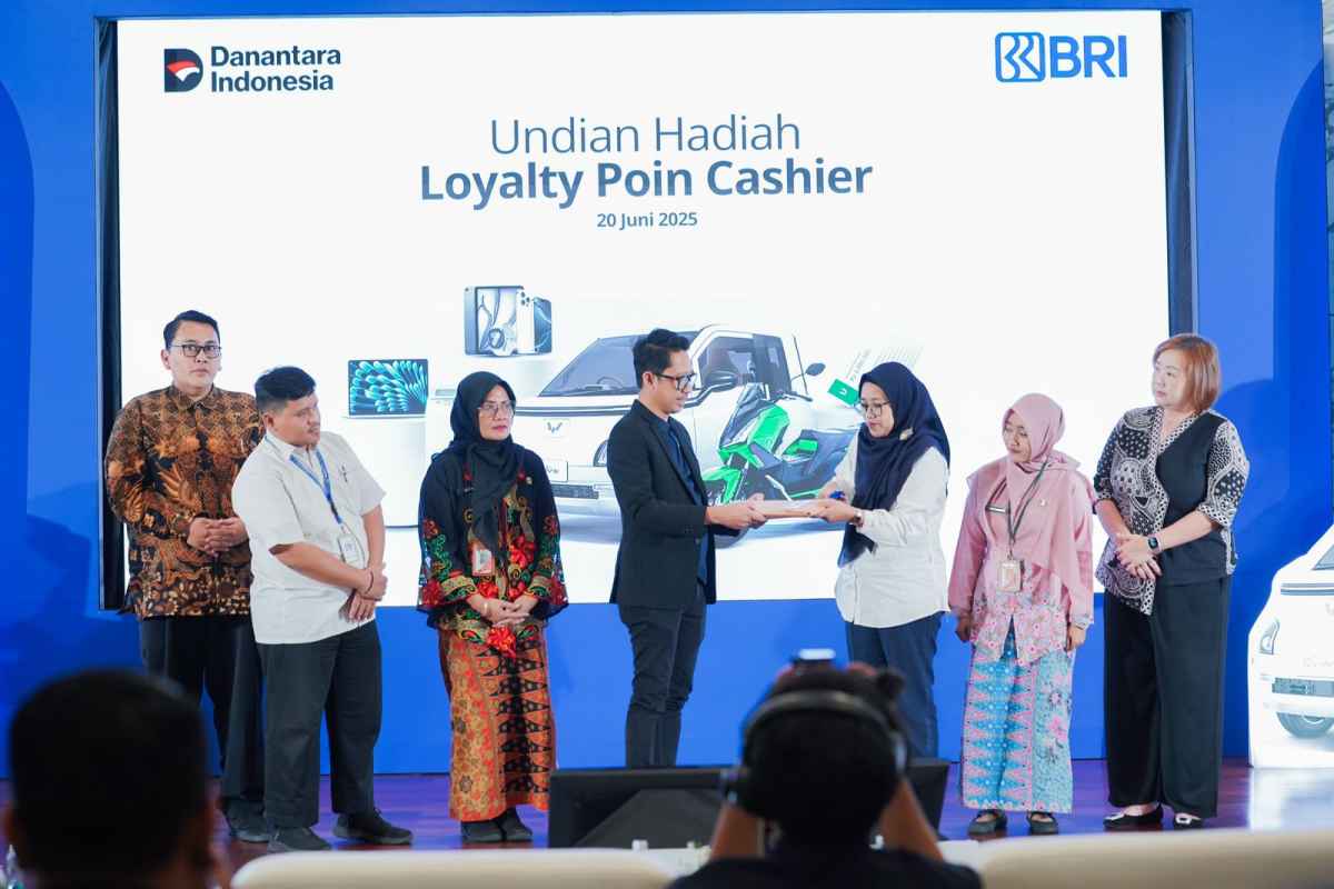 Program Loyalty Poin Cashier 2025, BRI Bagikan Mobil Listrik hingga Jam Tangan Pintar Program Loyalty Poin Cashier 2025, BRI Bagikan Mobil Listrik hingga Jam Tangan Pintar