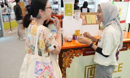 Ikuti Pameran Internasional di Singapura, UMKM Binaan BRI Ini Buktikan Kekuatan Produk Lokal di Kancah Global