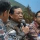 Dialektika Demokrasi "Menanamkan Semangat Kemerdekaan dari Usia Dini" Dialektika Demokrasi "Menanamkan Semangat Kemerdekaan dari Usia Dini"