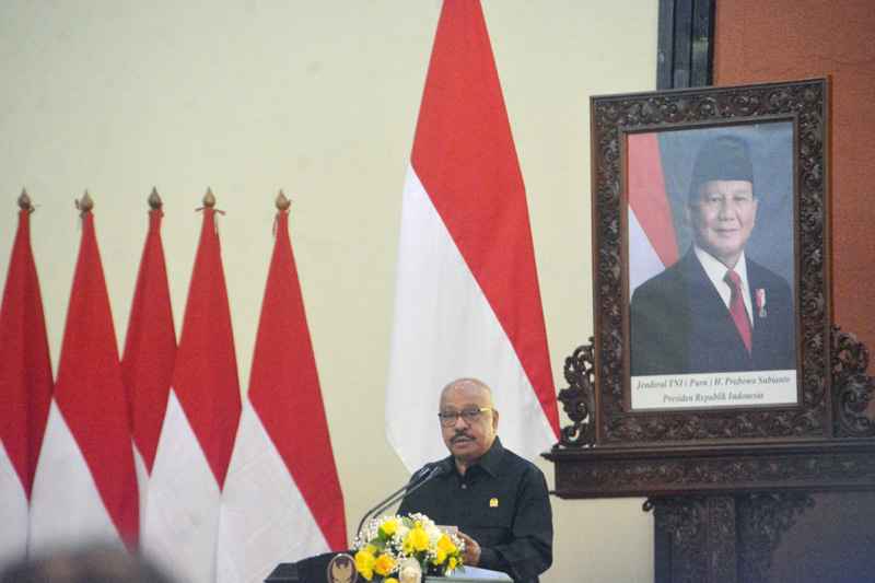 Sarasehan Nasional Fraksi Partai Golkar MPR RI Sarasehan Nasional Fraksi Partai Golkar MPR RI