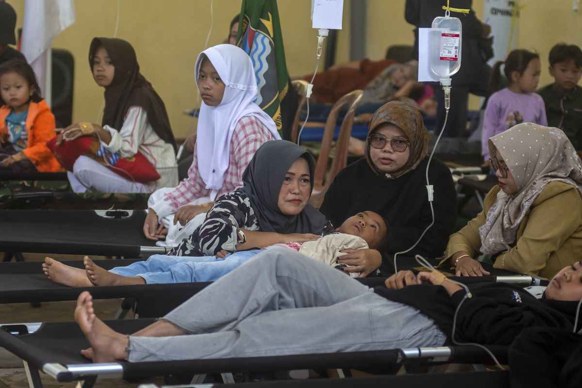 Bandung Barat Ditetapkan KLB, Komisi IX DPR: Pertanda Program MBG Perlu Evaluasi Menyeluruh Bandung Barat Ditetapkan KLB, Komisi IX DPR: Pertanda Program MBG Perlu Evaluasi Menyeluruh