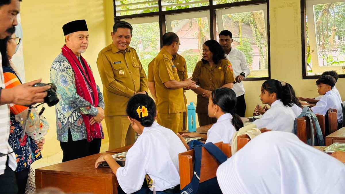 Wakil Ketua DPD RI Apresiasi Langkah Tegas BGN Wakil Ketua DPD RI Apresiasi Langkah Tegas BGN