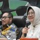 Diskusi Konstitusi dan Demokrasi “Hubungan Pusat dan Daerah (Optimalisasi Desentralisasi dan Otonomi Daerah)” Diskusi Konstitusi dan Demokrasi “Hubungan Pusat dan Daerah (Optimalisasi Desentralisasi dan Otonomi Daerah)”