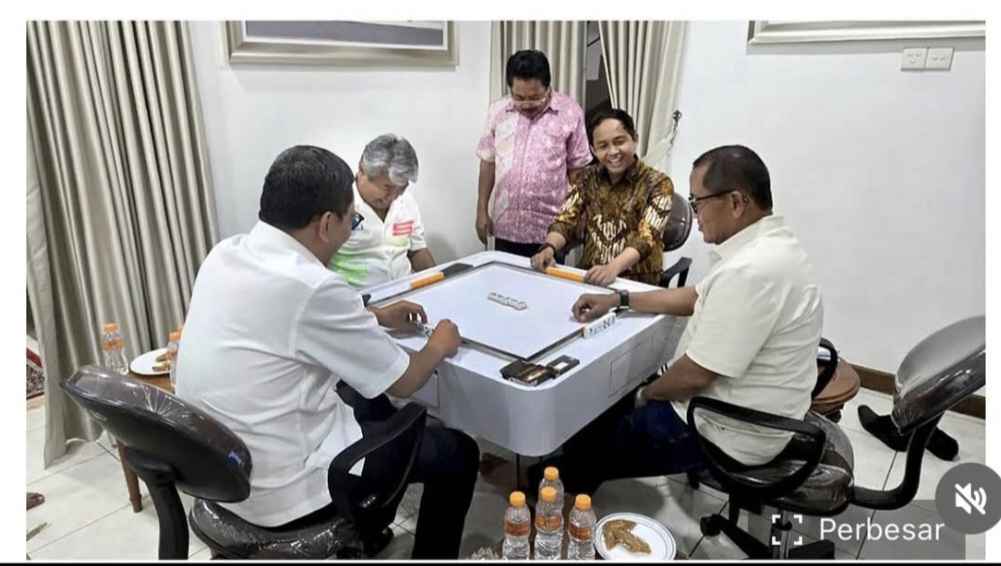 Daniel Johan FPKB DPR Sesalkan Menhut Raja Juli Foto Bareng Tersangka Pembalakan Liar