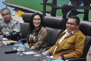 Diskusi Thema "Pengesahan RUU BUMN Harapkan Percepat Kemajuan Ekonomi Nasional"