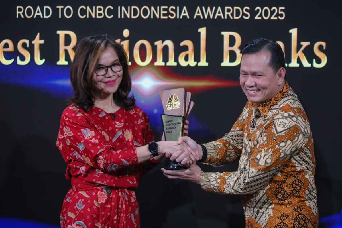 Adaptasi ESG Dalam Bisnis, Bank Jakarta Sabet Penghargaan Regional Banking ESG Excellence Award 2025 Adaptasi ESG Dalam Bisnis, Bank Jakarta Sabet Penghargaan Regional Banking ESG Excellence Award 2025