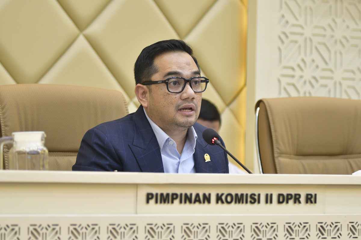 Komisi II DPR Hormati Putusan MK Batalkan UU ASN, DPR Siap Bentuk Lembaga Pengawas ASN Independen Komisi II DPR Hormati Putusan MK Batalkan UU ASN, DPR Siap Bentuk Lembaga Pengawas ASN Independen